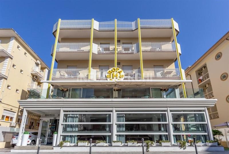 Hotel Brotas Римини Екстериор снимка